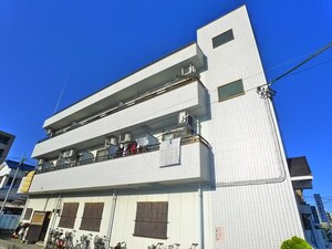 清水マンション外観写真