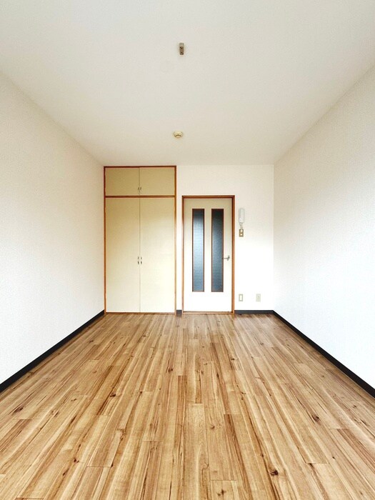 物件内観写真11　(居室)