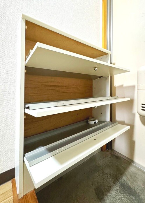 物件内観写真17　(靴箱)