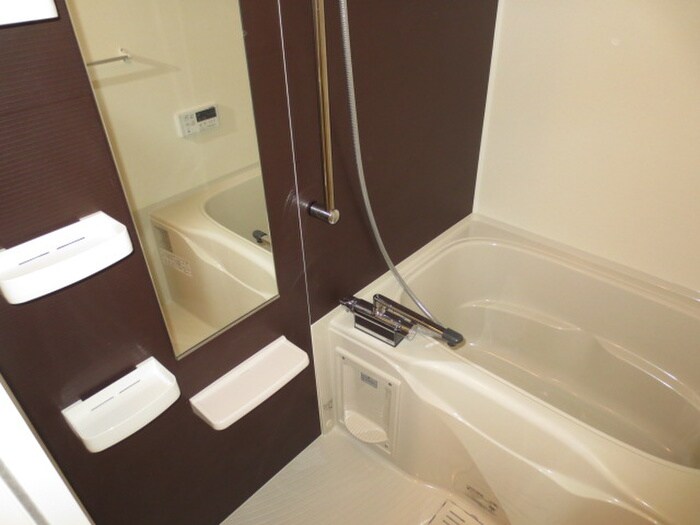 物件内観写真13　(バス／シャワールーム等)
