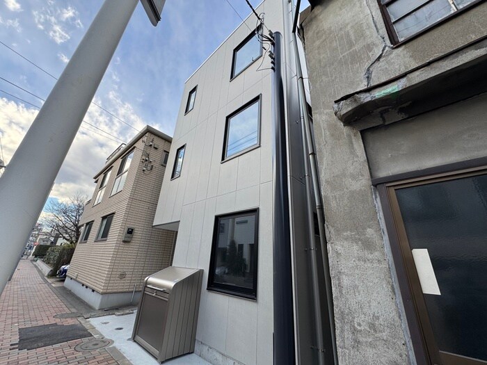 物件外観写真2　(外観写真)