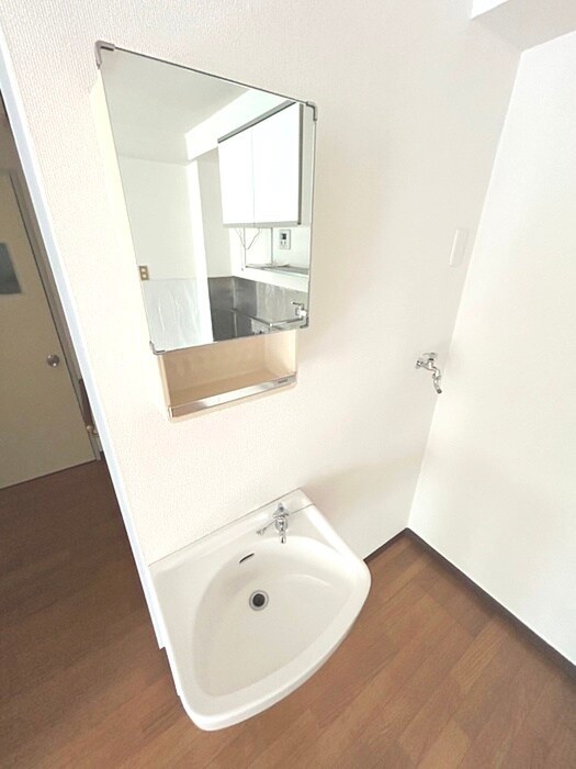 物件内観写真16　(洗面)