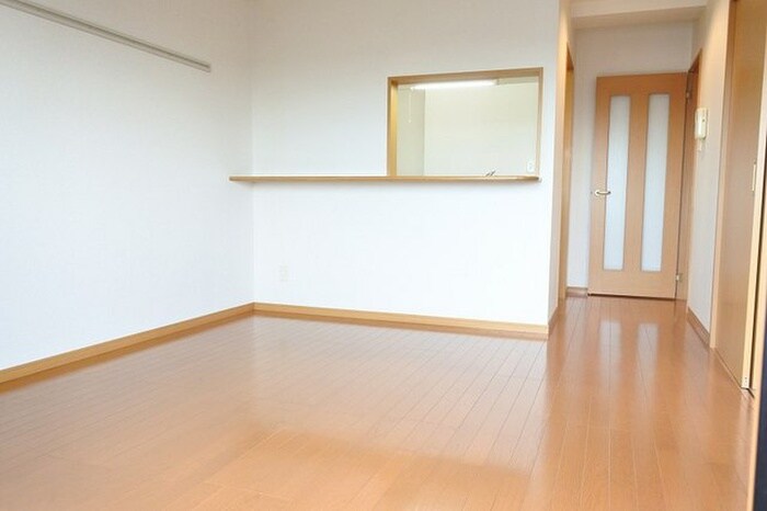 物件内観写真10　(居室)