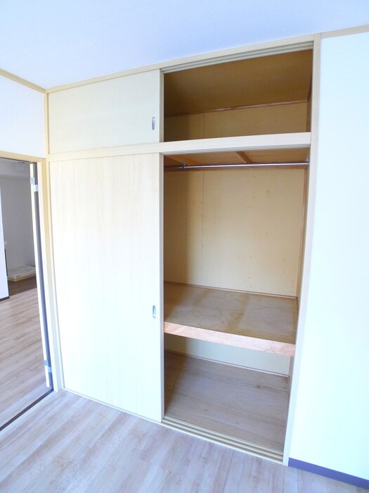 物件内観写真8　(収納)