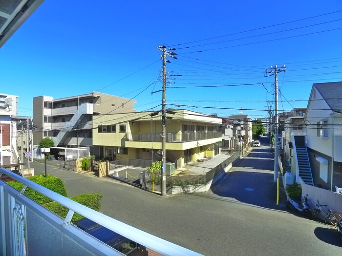 物件内観写真17　(室内からの展望)