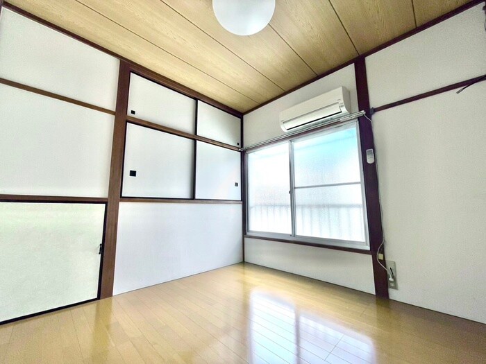 物件内観写真7　(居室)