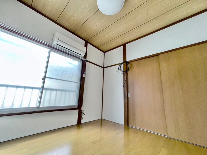 物件内観写真8　(居室)