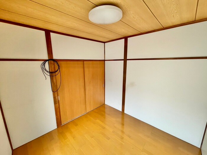 物件内観写真10　(居室)