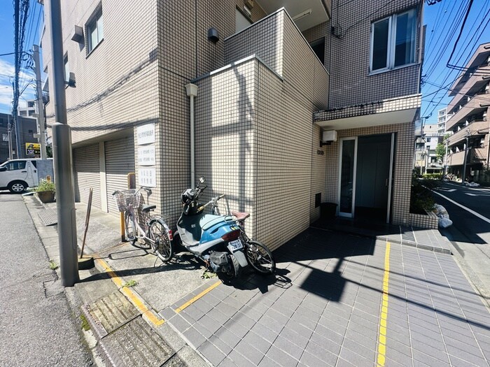 物件外観写真3　(周辺環境)