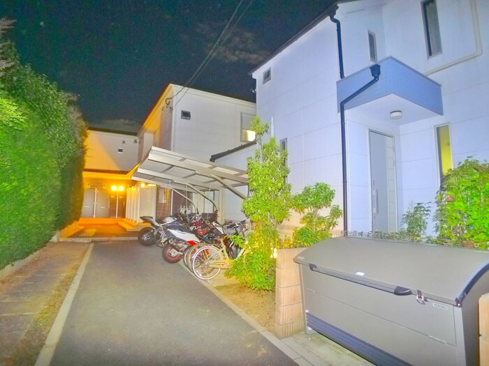 物件外観写真3　(建物設備)