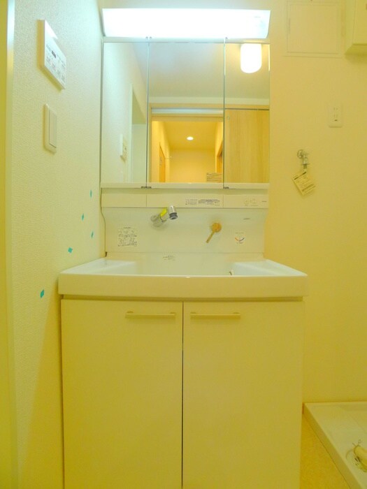 物件内観写真13　(洗面)