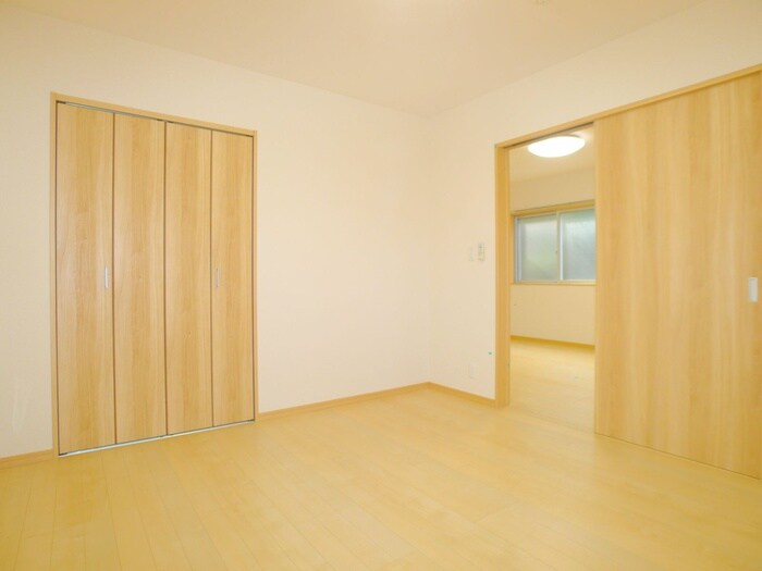 物件内観写真22　(居室)