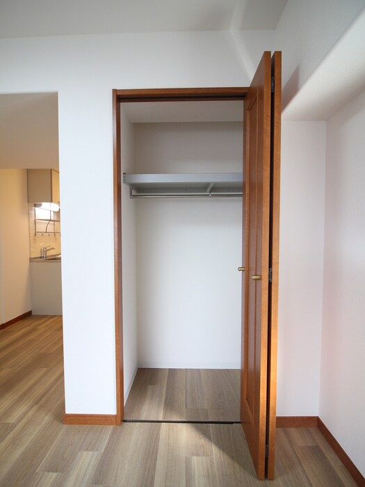 物件内観写真10　(収納)