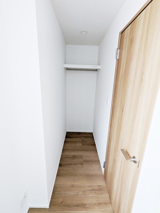 物件内観写真11　(収納)