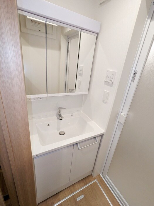 物件内観写真14　(洗面)