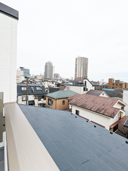 物件内観写真22　(室内からの展望)