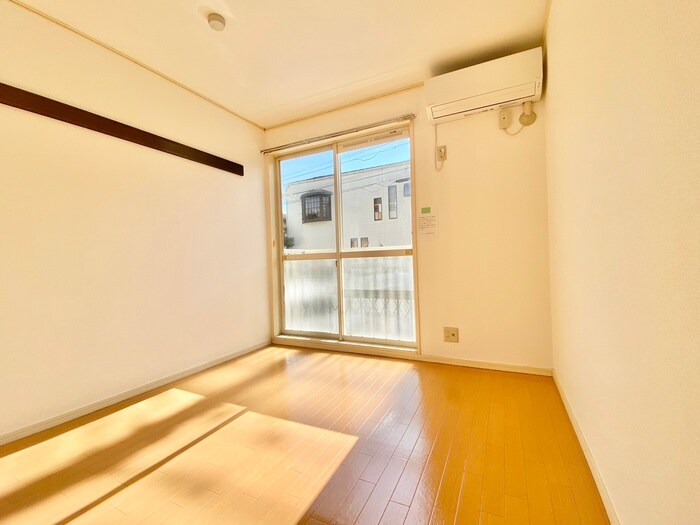 物件内観写真21　(居室)