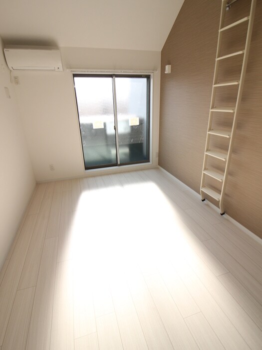 物件内観写真10　(居室)