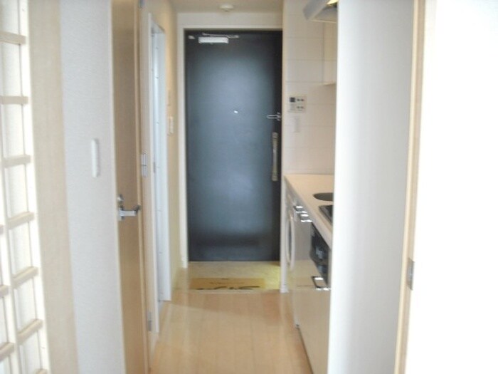 物件内観写真15　(玄関)