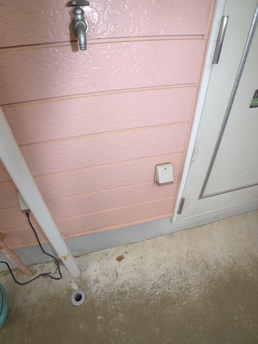 物件内観写真12　(洗濯機置場)