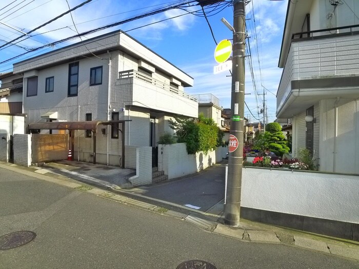 物件内観写真16　(室内からの展望)