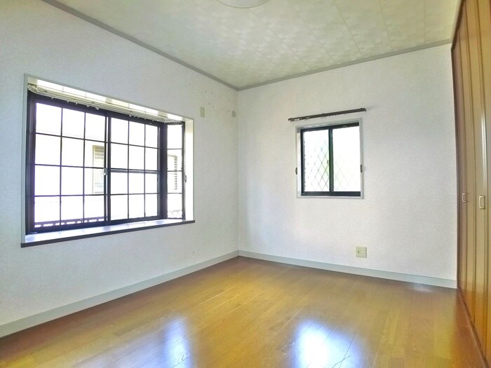 物件内観写真21　(居室)