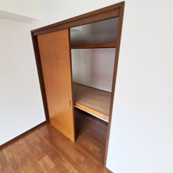 物件内観写真17　(収納)