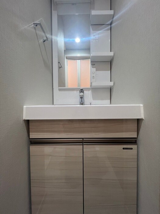 物件内観写真17　(洗面)