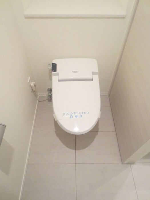 物件内観写真11　(トイレ)