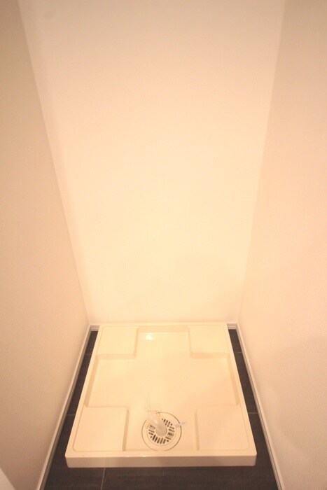 物件内観写真21　(洗濯機置場)