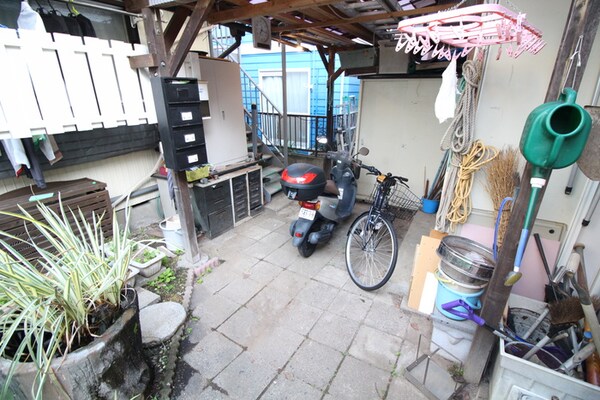 駐輪場