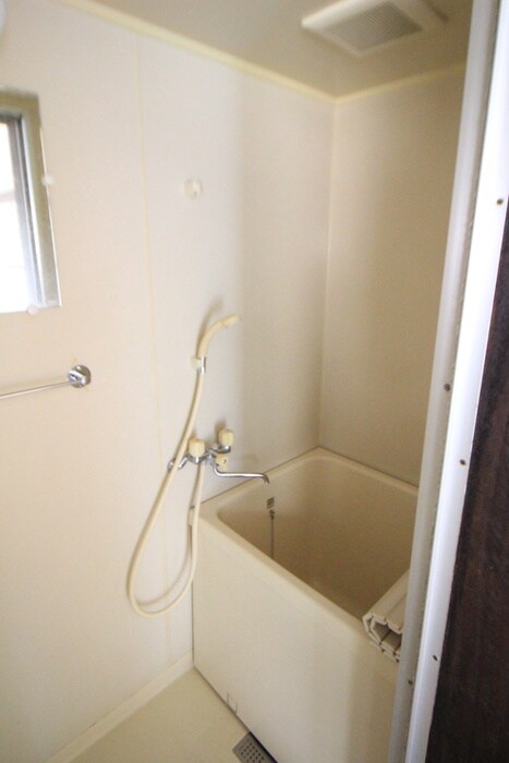 物件内観写真13　(バス／シャワールーム等)