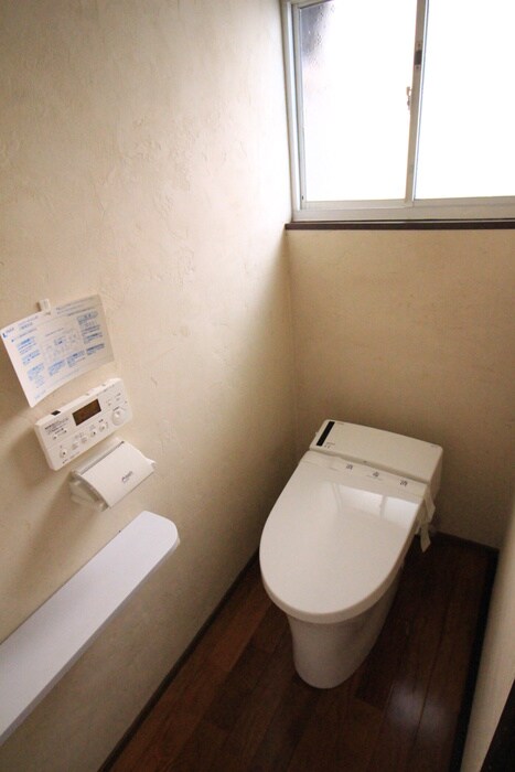 物件内観写真14　(トイレ)