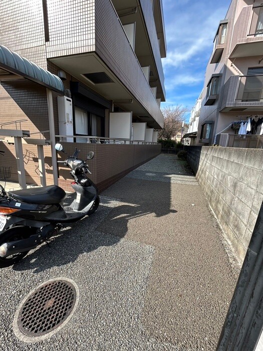 物件外観写真6　(外観写真)