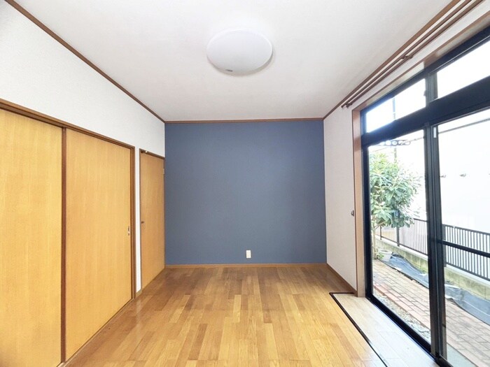 物件内観写真8　(居室)