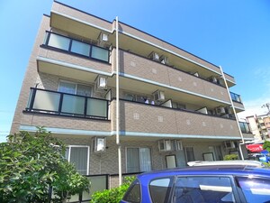 ソエダマンション弐番館外観写真