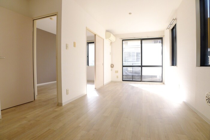 物件内観写真6　(居室)