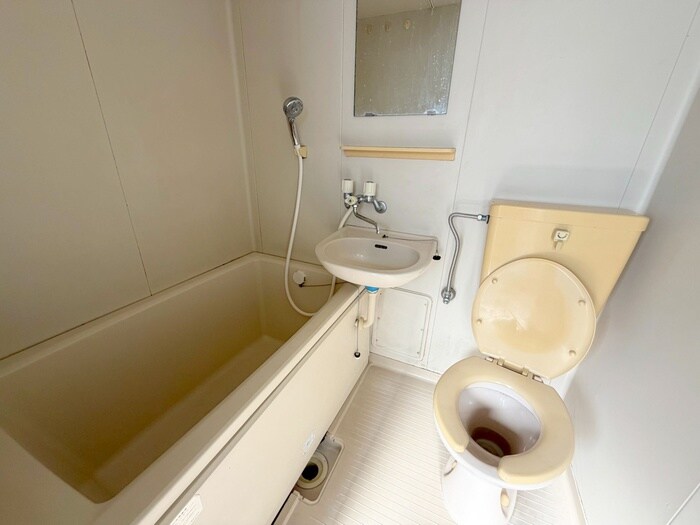 物件内観写真6　(バス／シャワールーム等)