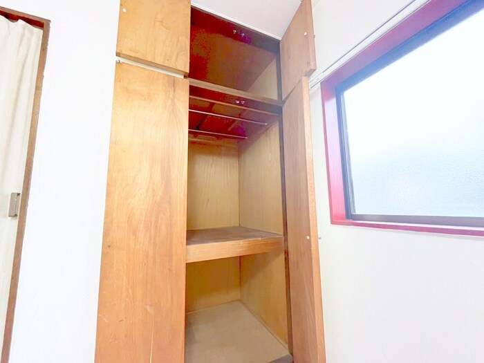 物件内観写真7　(収納)