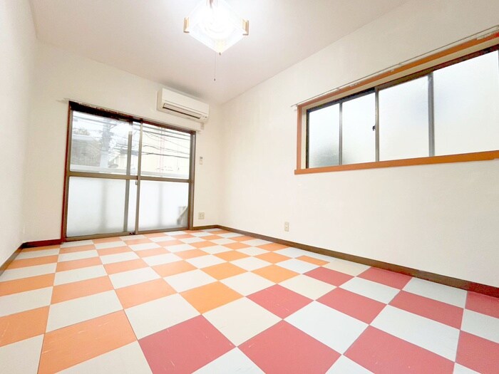 物件内観写真13　(居室)