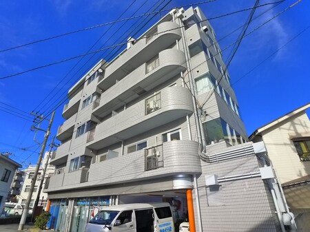 フローレス東松本外観写真