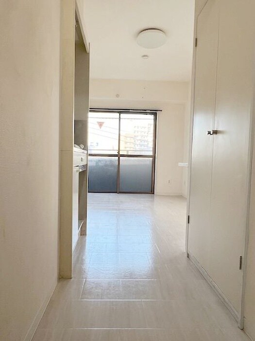 物件内観写真9　(廊下)