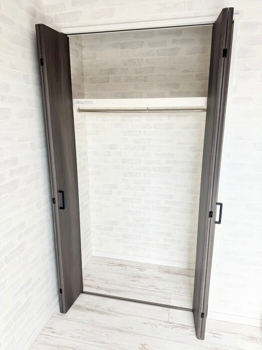 物件内観写真16　(収納)