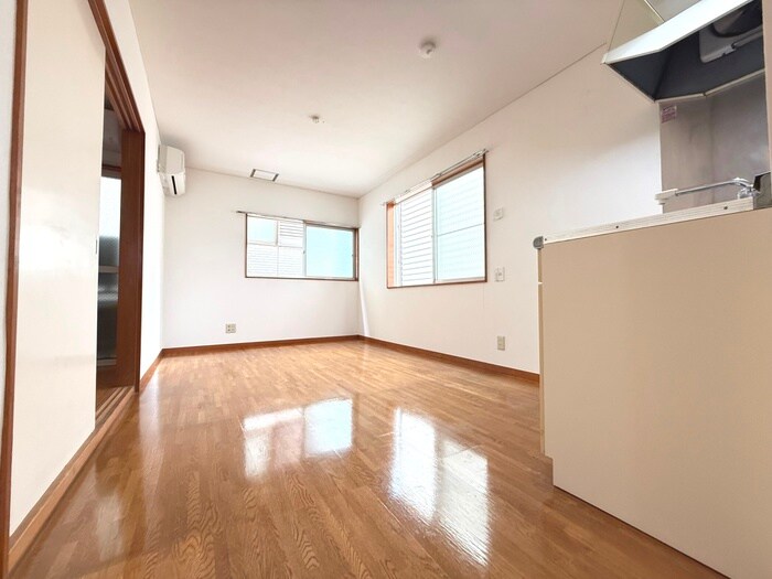 物件内観写真8　(居室)