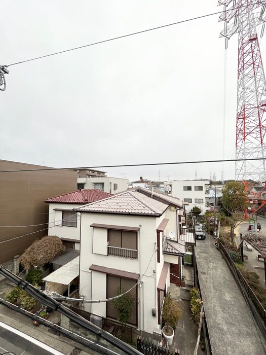 物件内観写真15　(室内からの展望)