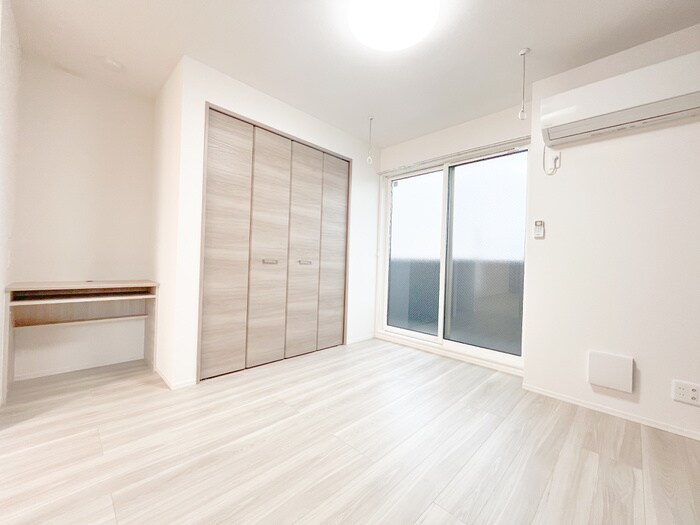 物件内観写真7　(居室)