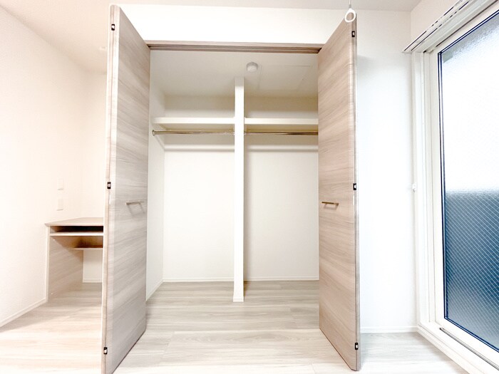 物件内観写真21　(収納)