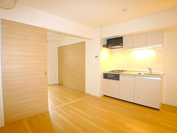 物件内観写真8　(内観写真)