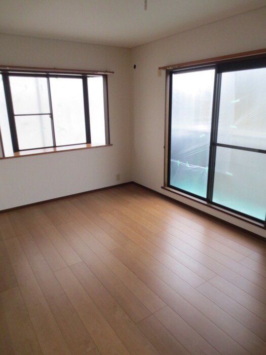 物件内観写真6　(居室)