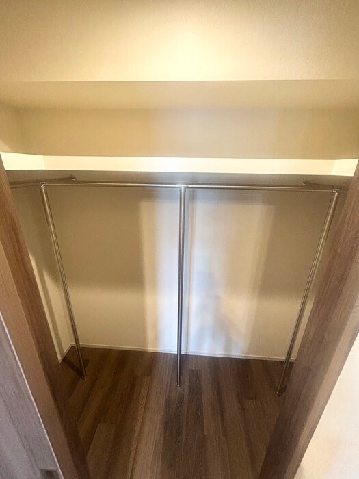 物件内観写真13　(収納)